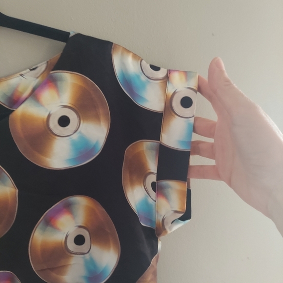 H&M MOSCHINO Limited Black CD Print Crop Top - Picture 5 of 13